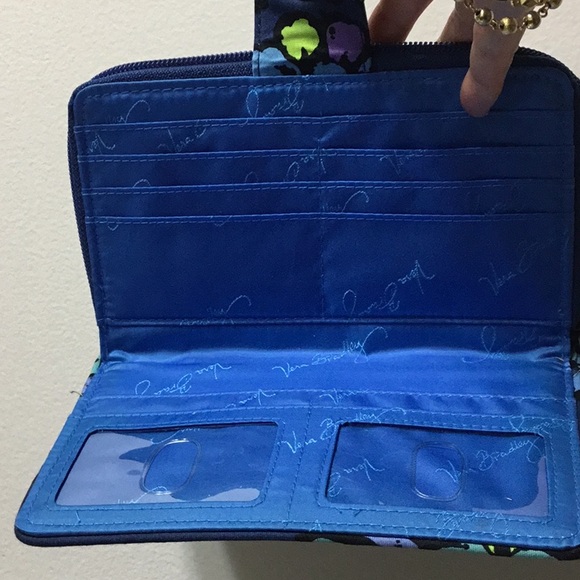 Vera Bradley wallet - Picture 4 of 6